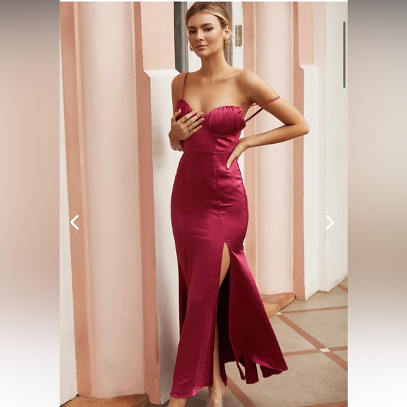 Selfie Leslie Hello Molly Anything Goes Maxi Dress Magenta New With Tags Small - Picture 5 of 16